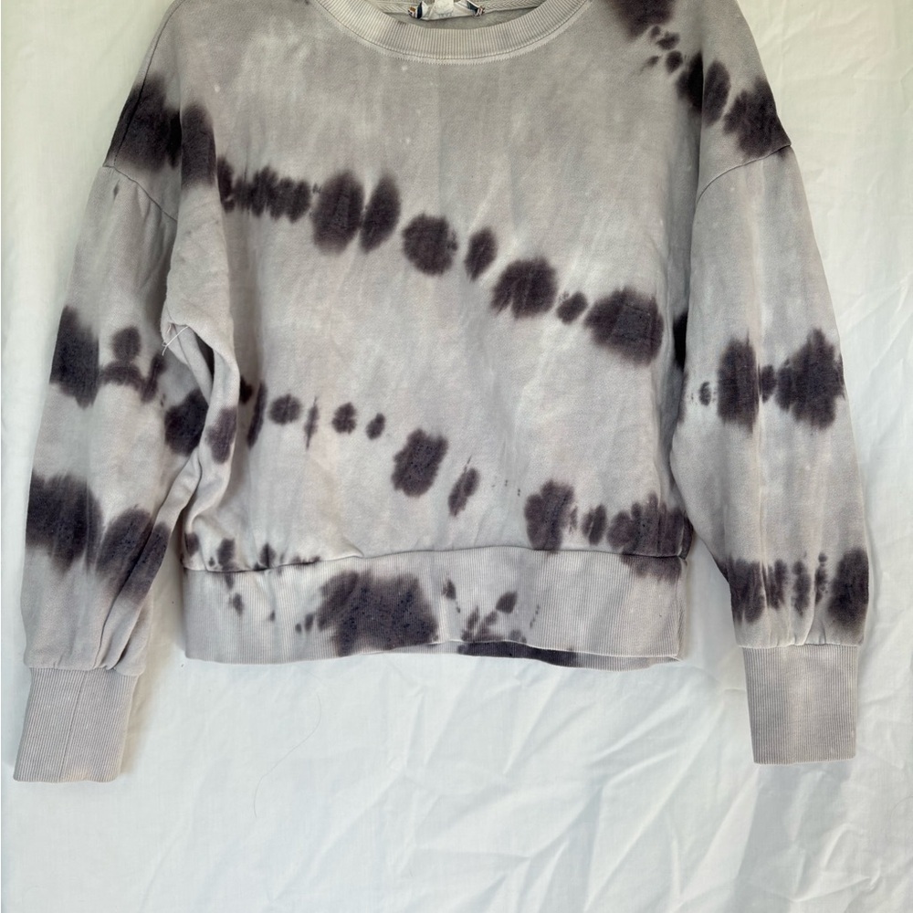 Tie-Dye Crew Neck Sweater - Gray and Black